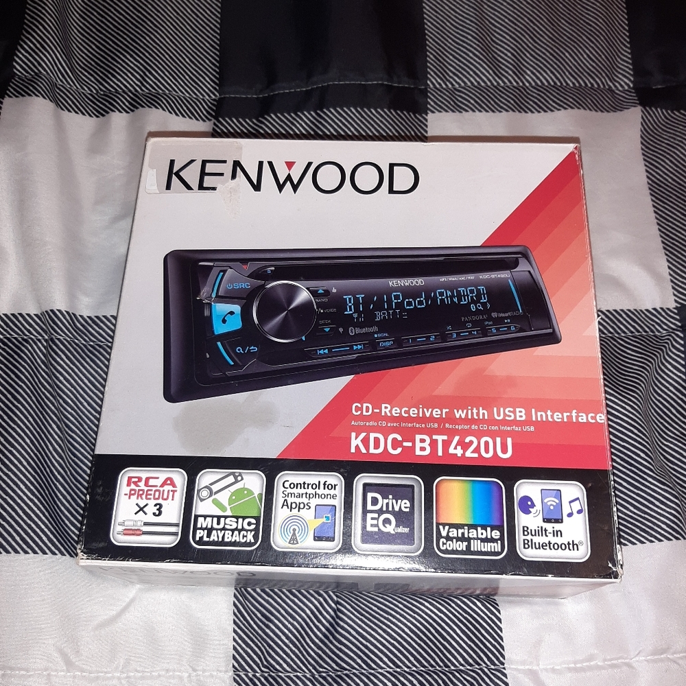 KENWOOD CD-Receiver with USB Interface (Like new)
